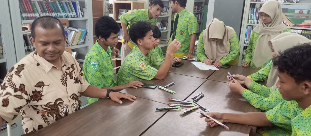 Kegiatan bimbingan KIR